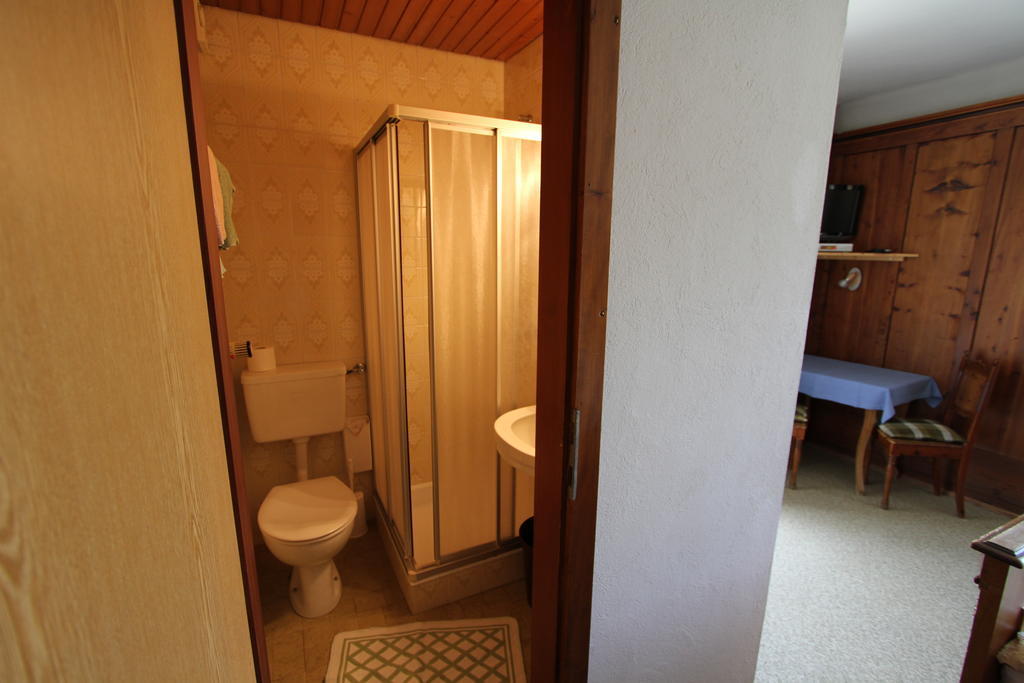 Garni Bergsteiger Hotel Sexten Стая снимка