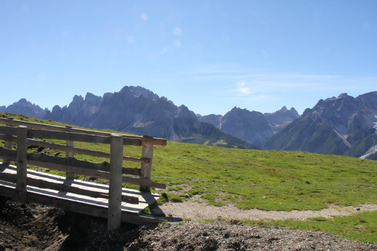 Garni Bergsteiger Hotel Sexten Екстериор снимка