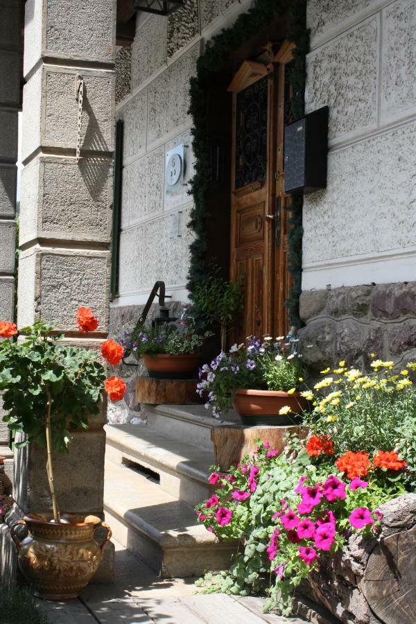 Garni Bergsteiger Hotel Sexten Екстериор снимка